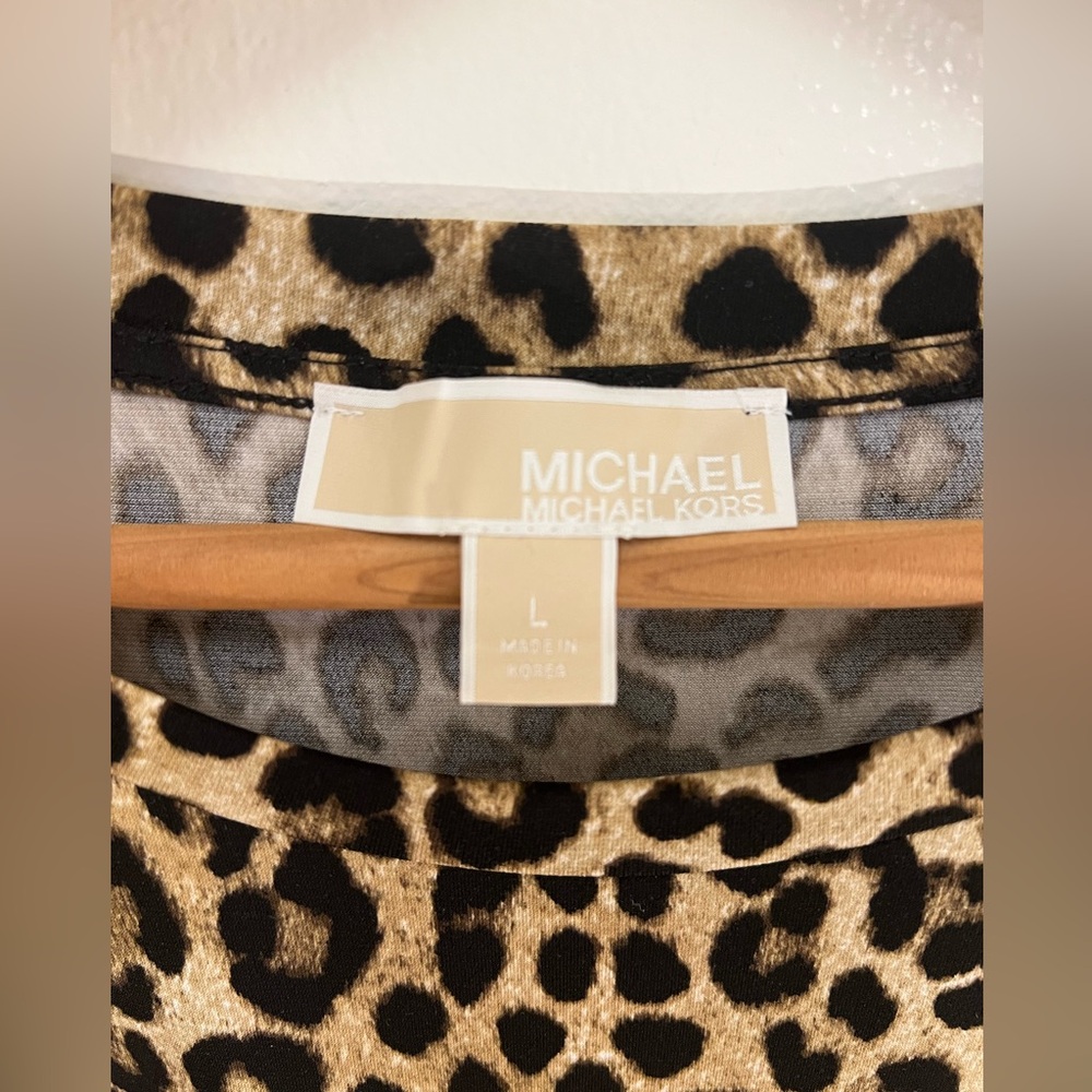 NWOT Michael Kors Animal Print Blouse Women’s Large - Picture 2 of 7